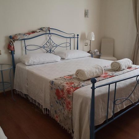 La Camelia B&B Messina Luaran gambar
